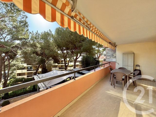Appartement F2 à louer - 2 pièces - 48.92 m2 - ROQUEBRUNE CAP MARTIN - 06 - PROVENCE-ALPES-COTE-D-AZUR - Century 21 Agence Molière