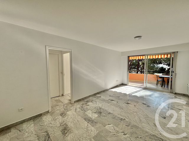Appartement F2 à louer - 2 pièces - 48.92 m2 - ROQUEBRUNE CAP MARTIN - 06 - PROVENCE-ALPES-COTE-D-AZUR - Century 21 Agence Molière