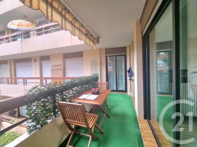 Appartement à vendre - 2 pièces - 54.7 m2 - MENTON - 06 - PROVENCE-ALPES-COTE-D-AZUR - Century 21 Agence Molière