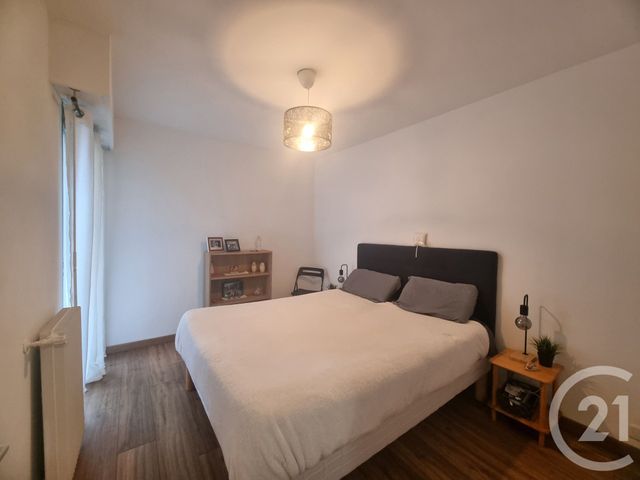 Appartement à vendre - 2 pièces - 54.7 m2 - MENTON - 06 - PROVENCE-ALPES-COTE-D-AZUR - Century 21 Agence Molière