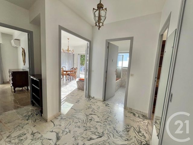 Appartement F2 à louer - 2 pièces - 45.82 m2 - ROQUEBRUNE CAP MARTIN - 06 - PROVENCE-ALPES-COTE-D-AZUR - Century 21 Agence Molière