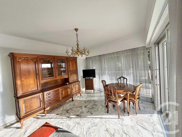 Appartement F2 à louer - 2 pièces - 45.82 m2 - ROQUEBRUNE CAP MARTIN - 06 - PROVENCE-ALPES-COTE-D-AZUR - Century 21 Agence Molière
