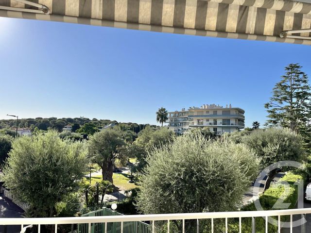 Appartement F2 à louer - 2 pièces - 45.82 m2 - ROQUEBRUNE CAP MARTIN - 06 - PROVENCE-ALPES-COTE-D-AZUR - Century 21 Agence Molière