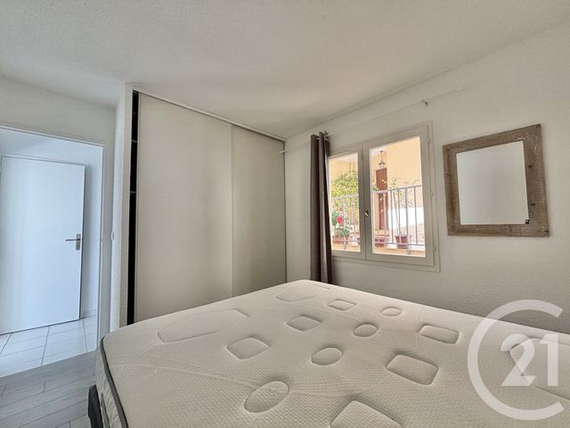 Appartement F2 à louer - 2 pièces - 41.7 m2 - ROQUEBRUNE CAP MARTIN - 06 - PROVENCE-ALPES-COTE-D-AZUR - Century 21 Agence Molière