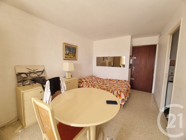 Appartement F1 à vendre - 1 pièce - 26.0 m2 - ROQUEBRUNE CAP MARTIN - 06 - PROVENCE-ALPES-COTE-D-AZUR - Century 21 Agence Molière