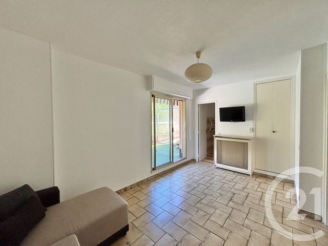 Appartement F1 à louer - 1 pièce - 25.0 m2 - MENTON - 06 - PROVENCE-ALPES-COTE-D-AZUR - Century 21 Agence Molière
