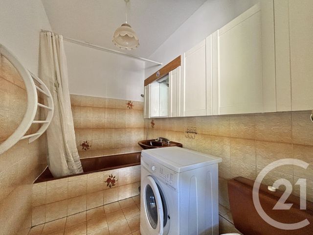 Appartement F1 à louer - 1 pièce - 25.0 m2 - MENTON - 06 - PROVENCE-ALPES-COTE-D-AZUR - Century 21 Agence Molière