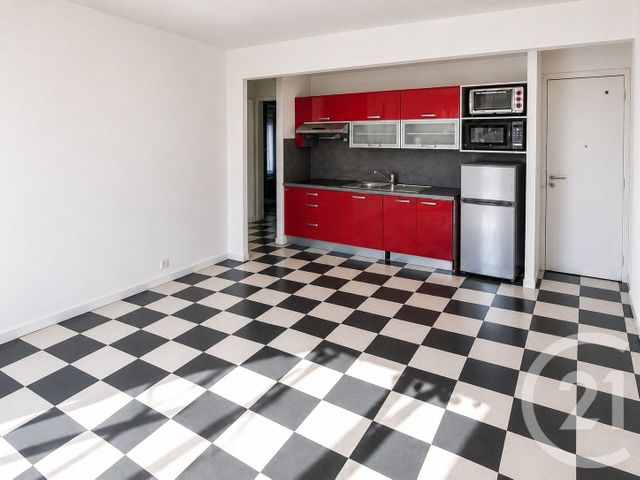 Appartement F3 à vendre - 3 pièces - 46.95 m2 - ROQUEBRUNE CAP MARTIN - 06 - PROVENCE-ALPES-COTE-D-AZUR - Century 21 Agence Molière