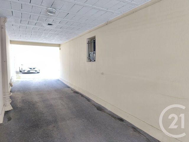 Appartement F2 à louer - 2 pièces - 46.9 m2 - NICE - 06 - PROVENCE-ALPES-COTE-D-AZUR - Century 21 Agence Molière