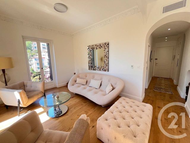 Appartement F3 à vendre - 3 pièces - 74.27 m2 - MENTON - 06 - PROVENCE-ALPES-COTE-D-AZUR - Century 21 Agence Molière
