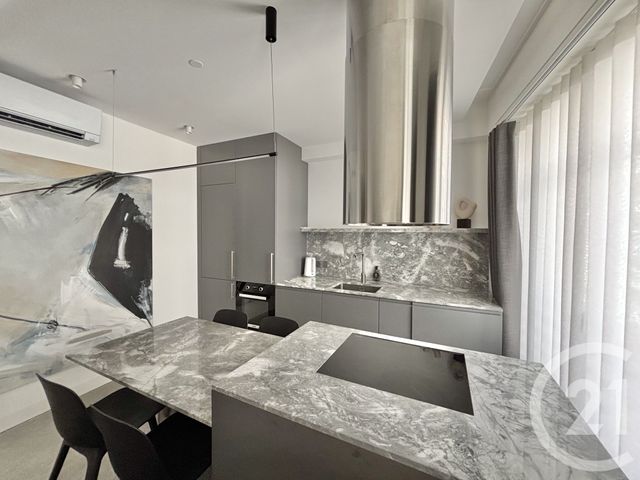 Appartement F2 à louer - 3 pièces - 52.35 m2 - NICE - 06 - PROVENCE-ALPES-COTE-D-AZUR - Century 21 Agence Molière
