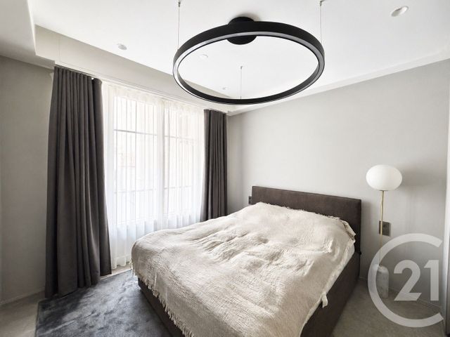 Appartement F2 à louer - 3 pièces - 52.35 m2 - NICE - 06 - PROVENCE-ALPES-COTE-D-AZUR - Century 21 Agence Molière