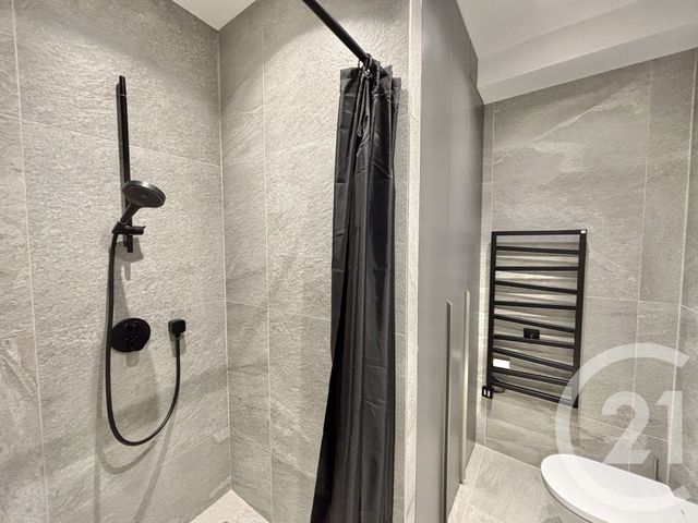 Appartement F2 à louer - 3 pièces - 52.35 m2 - NICE - 06 - PROVENCE-ALPES-COTE-D-AZUR - Century 21 Agence Molière