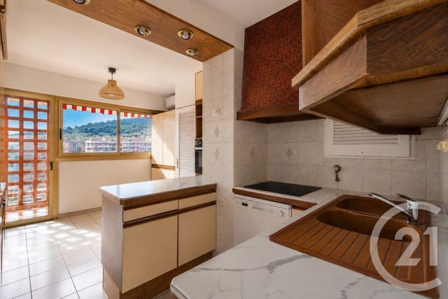 Appartement F3 à vendre - 3 pièces - 70.0 m2 - ROQUEBRUNE CAP MARTIN - 06 - PROVENCE-ALPES-COTE-D-AZUR - Century 21 Agence Molière