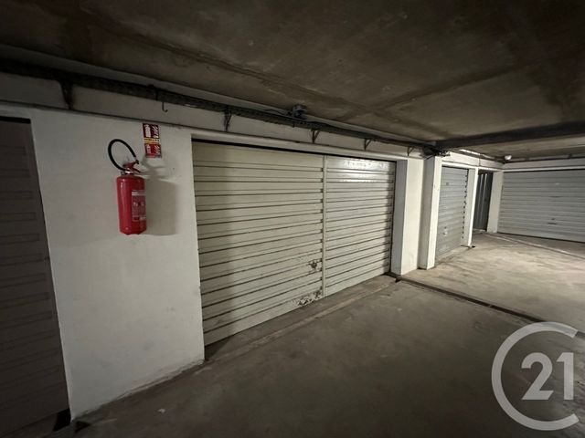 Appartement F3 à vendre - 3 pièces - 69.6 m2 - ROQUEBRUNE CAP MARTIN - 06 - PROVENCE-ALPES-COTE-D-AZUR - Century 21 Agence Molière