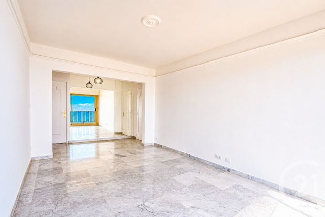 Appartement F3 à vendre - 3 pièces - 70.0 m2 - ROQUEBRUNE CAP MARTIN - 06 - PROVENCE-ALPES-COTE-D-AZUR - Century 21 Agence Molière