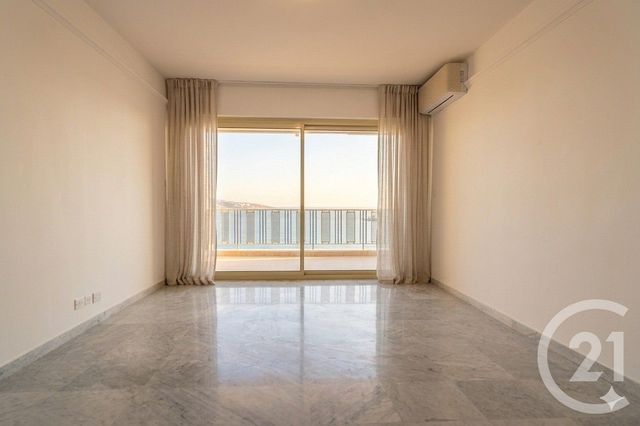 Appartement F3 à vendre - 3 pièces - 69.6 m2 - ROQUEBRUNE CAP MARTIN - 06 - PROVENCE-ALPES-COTE-D-AZUR - Century 21 Agence Molière