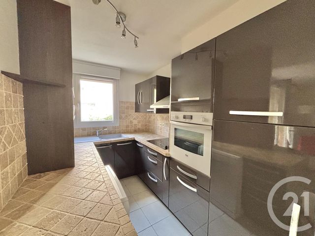 Appartement F3 à louer - 3 pièces - 61.44 m2 - NICE - 06 - PROVENCE-ALPES-COTE-D-AZUR - Century 21 Agence Molière