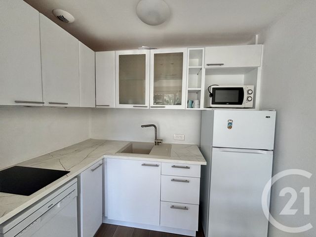 Appartement F2 à louer - 2 pièces - 31.38 m2 - MENTON - 06 - PROVENCE-ALPES-COTE-D-AZUR - Century 21 Agence Molière