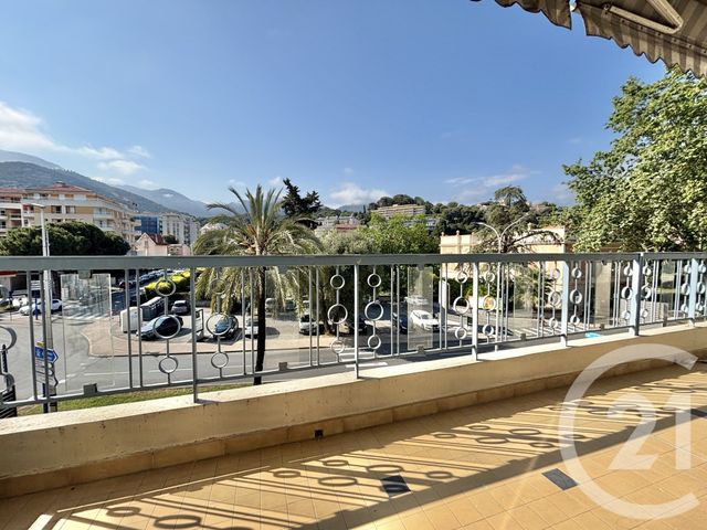 Appartement F2 à louer - 2 pièces - 31.38 m2 - MENTON - 06 - PROVENCE-ALPES-COTE-D-AZUR - Century 21 Agence Molière