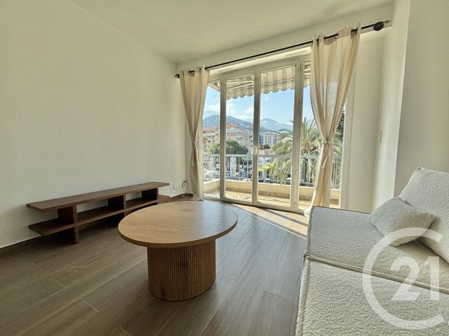 Appartement F2 à louer - 2 pièces - 31.38 m2 - MENTON - 06 - PROVENCE-ALPES-COTE-D-AZUR - Century 21 Agence Molière