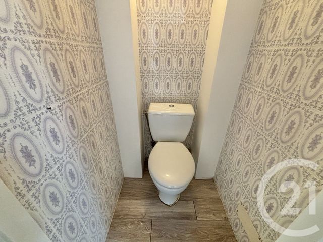 Appartement T2 à louer - 2 pièces - 56.21 m2 - ROQUEBRUNE CAP MARTIN - 06 - PROVENCE-ALPES-COTE-D-AZUR - Century 21 Agence Molière