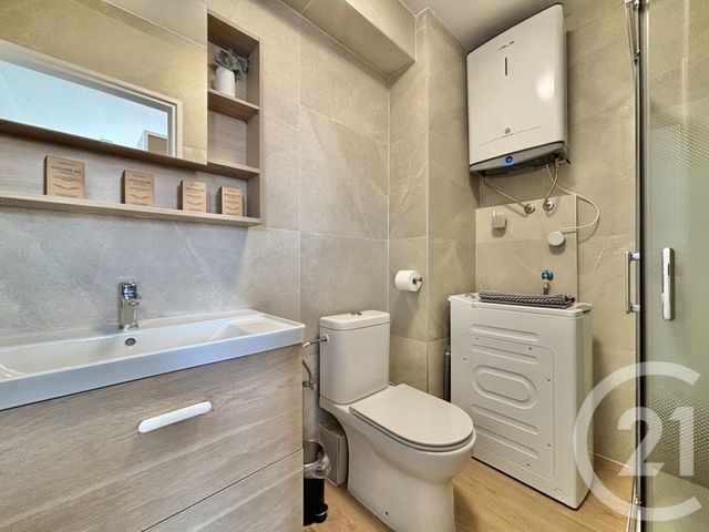 Appartement F2 à louer - 2 pièces - 31.04 m2 - ROQUEBRUNE CAP MARTIN - 06 - PROVENCE-ALPES-COTE-D-AZUR - Century 21 Agence Molière
