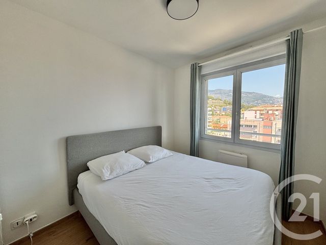 Appartement F2 à louer - 2 pièces - 31.04 m2 - ROQUEBRUNE CAP MARTIN - 06 - PROVENCE-ALPES-COTE-D-AZUR - Century 21 Agence Molière