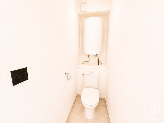 Appartement Studio à louer - 1 pièce - 30.37 m2 - LA TURBIE - 06 - PROVENCE-ALPES-COTE-D-AZUR - Century 21 Agence Molière