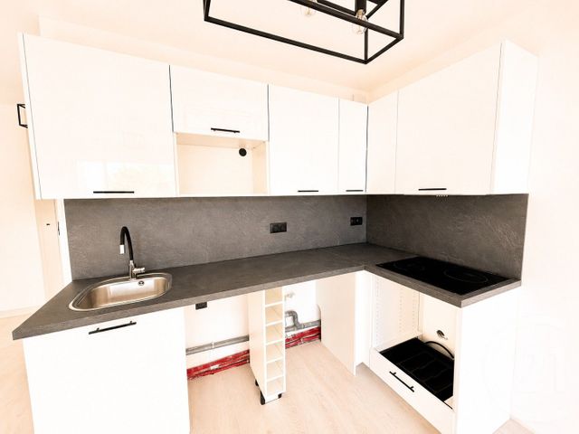 Appartement Studio à louer - 1 pièce - 30.37 m2 - LA TURBIE - 06 - PROVENCE-ALPES-COTE-D-AZUR - Century 21 Agence Molière