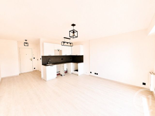 Appartement Studio à louer - 1 pièce - 30.37 m2 - LA TURBIE - 06 - PROVENCE-ALPES-COTE-D-AZUR - Century 21 Agence Molière