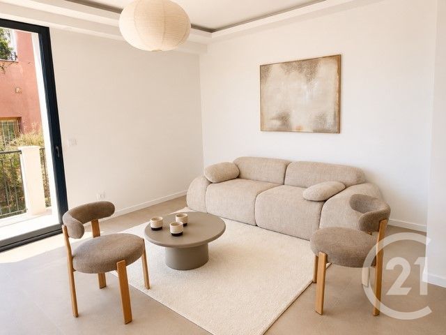 Appartement F4 à vendre - 4 pièces - 74.32 m2 - ROQUEBRUNE CAP MARTIN - 06 - PROVENCE-ALPES-COTE-D-AZUR - Century 21 Agence Molière