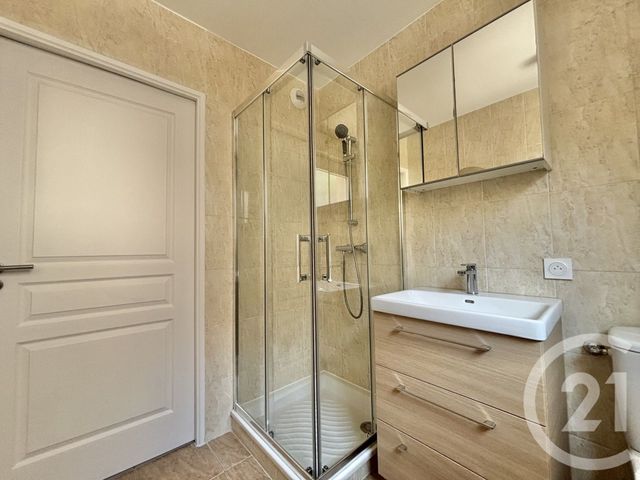 Appartement F2 à louer - 2 pièces - 36.89 m2 - ROQUEBRUNE CAP MARTIN - 06 - PROVENCE-ALPES-COTE-D-AZUR - Century 21 Agence Molière