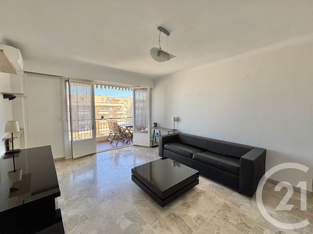 Appartement F1 à louer - 1 pièce - 37.68 m2 - ROQUEBRUNE CAP MARTIN - 06 - PROVENCE-ALPES-COTE-D-AZUR - Century 21 Agence Molière
