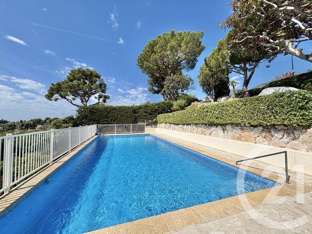 Appartement F3 à louer - 3 pièces - 70.22 m2 - ROQUEBRUNE CAP MARTIN - 06 - PROVENCE-ALPES-COTE-D-AZUR - Century 21 Agence Molière