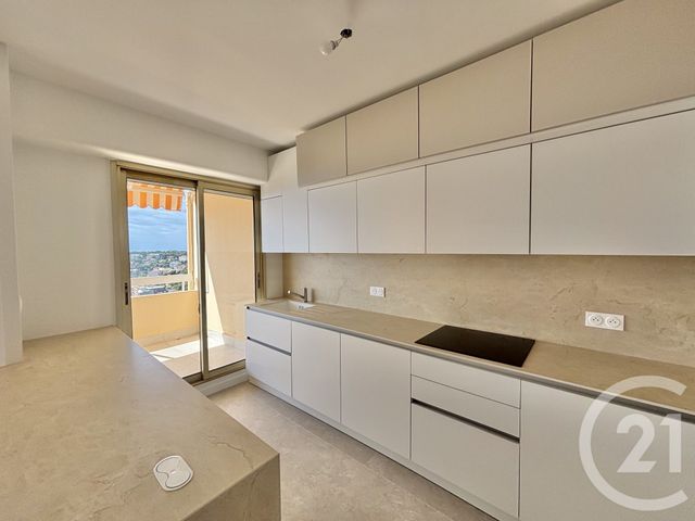 Appartement F3 à louer - 3 pièces - 70.22 m2 - ROQUEBRUNE CAP MARTIN - 06 - PROVENCE-ALPES-COTE-D-AZUR - Century 21 Agence Molière