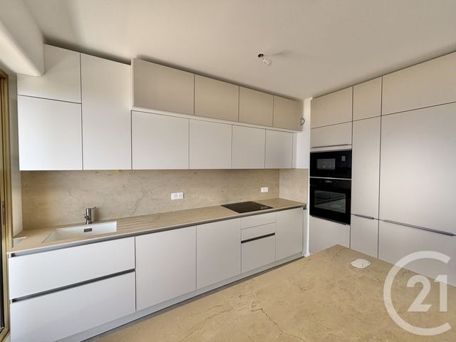 Appartement F3 à louer - 3 pièces - 70.22 m2 - ROQUEBRUNE CAP MARTIN - 06 - PROVENCE-ALPES-COTE-D-AZUR - Century 21 Agence Molière