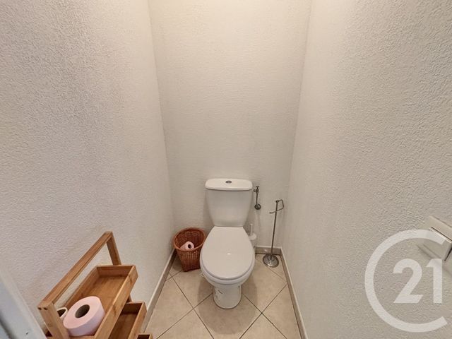 Appartement F2 à louer - 2 pièces - 38.65 m2 - ROQUEBRUNE CAP MARTIN - 06 - PROVENCE-ALPES-COTE-D-AZUR - Century 21 Agence Molière