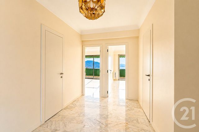 Appartement F4 à vendre - 4 pièces - 126.7 m2 - ROQUEBRUNE CAP MARTIN - 06 - PROVENCE-ALPES-COTE-D-AZUR - Century 21 Agence Molière
