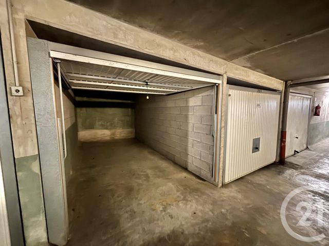 parking à louer - 12.0 m2 - ROQUEBRUNE CAP MARTIN - 06 - PROVENCE-ALPES-COTE-D-AZUR - Century 21 Agence Molière