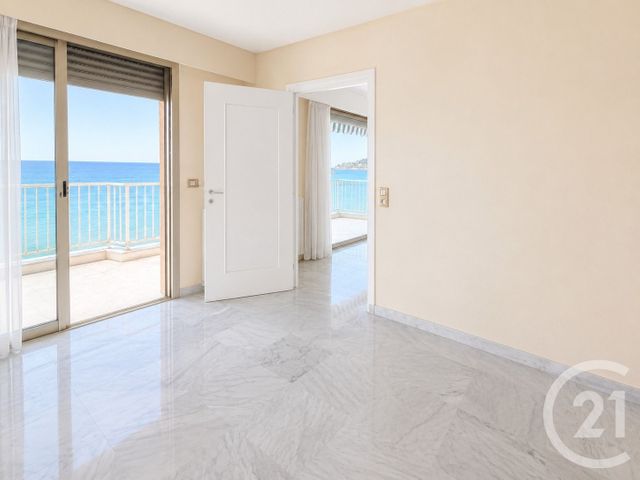 Appartement F2 à vendre - 2 pièces - 43.06 m2 - ROQUEBRUNE CAP MARTIN - 06 - PROVENCE-ALPES-COTE-D-AZUR - Century 21 Agence Molière
