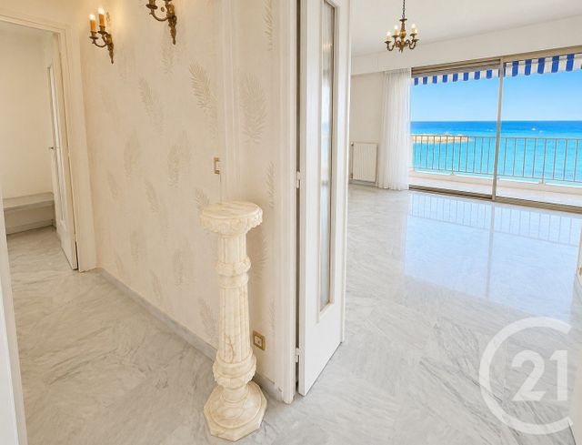 Appartement F2 à vendre - 2 pièces - 43.06 m2 - ROQUEBRUNE CAP MARTIN - 06 - PROVENCE-ALPES-COTE-D-AZUR - Century 21 Agence Molière