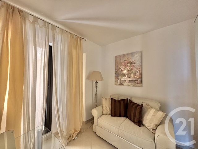 Appartement F3 à louer - 2 pièces - 58.5 m2 - ROQUEBRUNE CAP MARTIN - 06 - PROVENCE-ALPES-COTE-D-AZUR - Century 21 Agence Molière