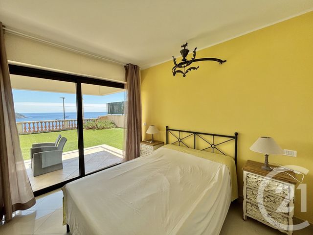 Appartement F3 à louer - 2 pièces - 58.5 m2 - ROQUEBRUNE CAP MARTIN - 06 - PROVENCE-ALPES-COTE-D-AZUR - Century 21 Agence Molière