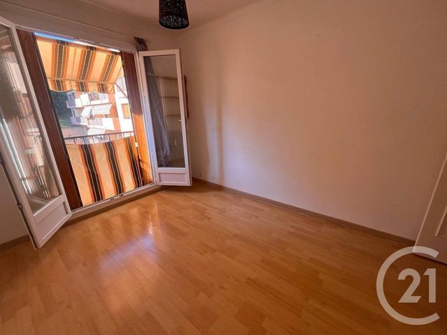 Appartement F3 à vendre - 3 pièces - 46.46 m2 - ROQUEBRUNE CAP MARTIN - 06 - PROVENCE-ALPES-COTE-D-AZUR - Century 21 Agence Molière