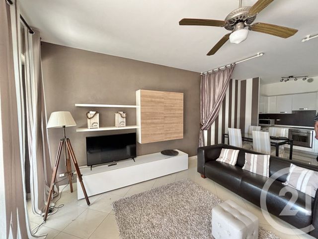 Appartement F2 à louer - 2 pièces - 59.1 m2 - ROQUEBRUNE CAP MARTIN - 06 - PROVENCE-ALPES-COTE-D-AZUR - Century 21 Agence Molière
