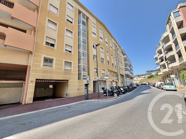 parking à louer - 13.59 m2 - ROQUEBRUNE CAP MARTIN - 06 - PROVENCE-ALPES-COTE-D-AZUR - Century 21 Agence Molière
