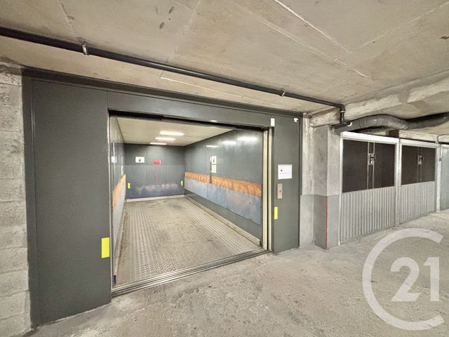 parking à louer - 13.59 m2 - ROQUEBRUNE CAP MARTIN - 06 - PROVENCE-ALPES-COTE-D-AZUR - Century 21 Agence Molière