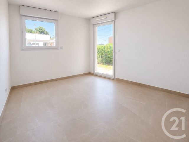 Appartement F3 à vendre - 3 pièces - 59.0 m2 - ROQUEBRUNE CAP MARTIN - 06 - PROVENCE-ALPES-COTE-D-AZUR - Century 21 Agence Molière
