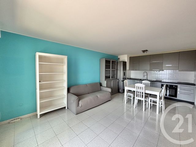 Appartement F2 à louer - 2 pièces - 45.44 m2 - ROQUEBRUNE CAP MARTIN - 06 - PROVENCE-ALPES-COTE-D-AZUR - Century 21 Agence Molière
